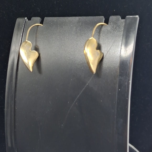 None Jewelry - Heart fishhook Earrings Goldtone